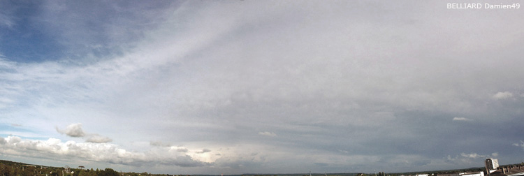 Panorama d'enclume de Cumulonimbus 2o le 06 juin 2005 en Anjou